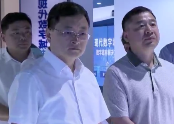 永乐高系统总裁陈士刚与淄博市长于海田会谈，加速推动战略合作项目进程